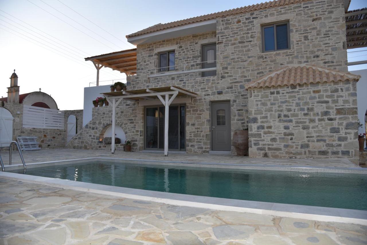 Laini Luxury Suites Pombia Exterior foto
